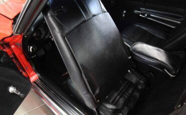 Chevrolet-Corvette-1973-26