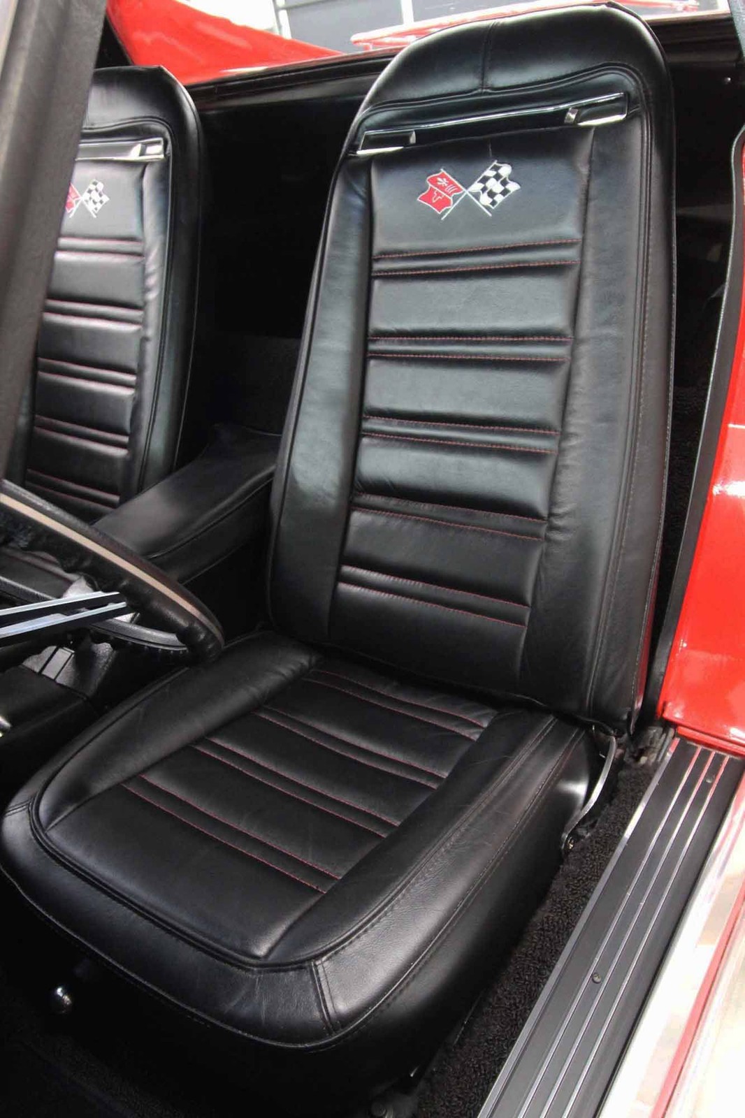 Chevrolet-Corvette-1973-28