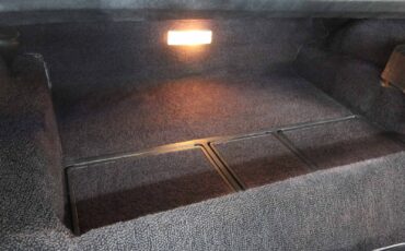 Chevrolet-Corvette-1973-30