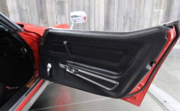 Chevrolet-Corvette-1973-32