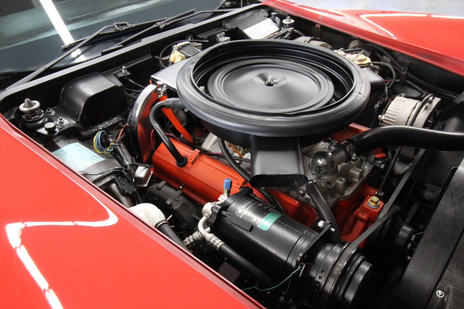 Chevrolet-Corvette-1973-37