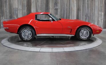 Chevrolet-Corvette-1973-4