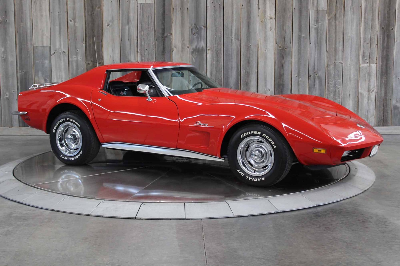 Chevrolet-Corvette-1973-5
