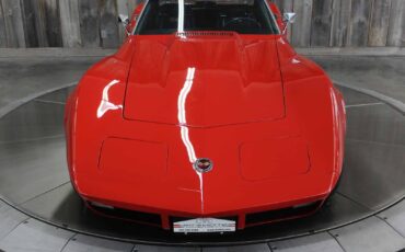 Chevrolet-Corvette-1973-8