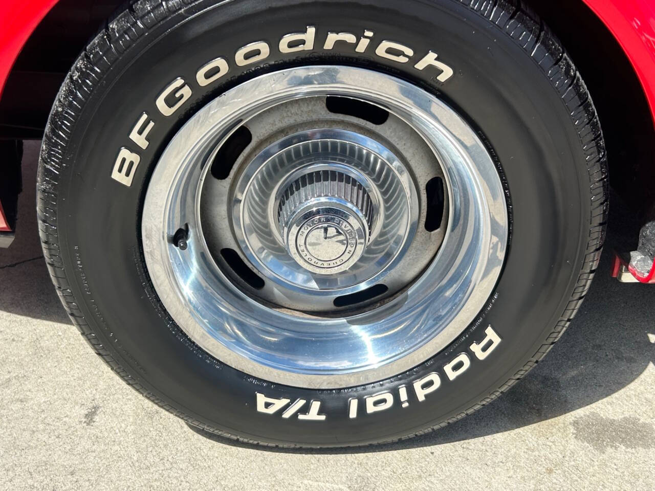 Chevrolet-Corvette-1973-Hatchback-10