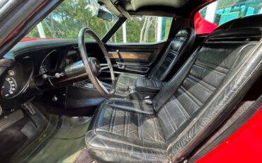 Chevrolet-Corvette-1973-Hatchback-14