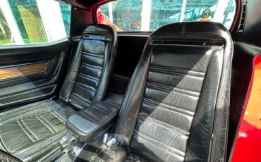 Chevrolet-Corvette-1973-Hatchback-15