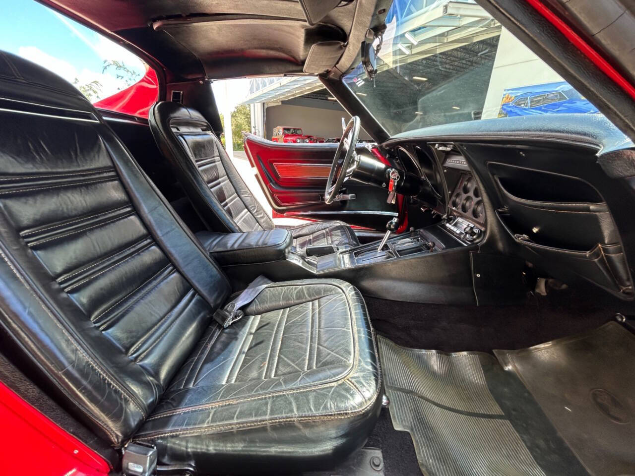 Chevrolet-Corvette-1973-Hatchback-18