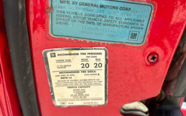 Chevrolet-Corvette-1973-Hatchback-26