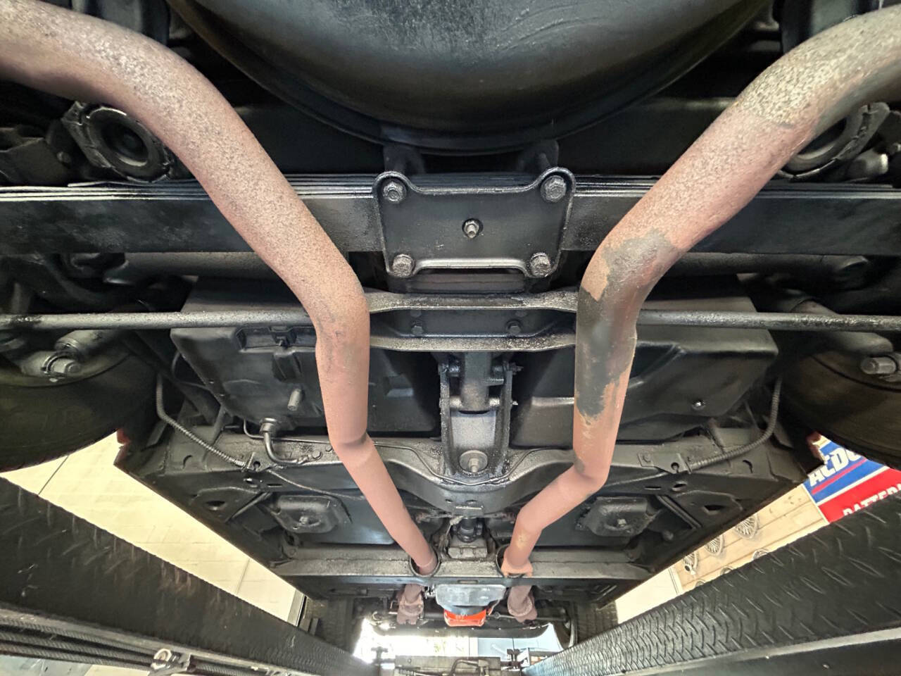 Chevrolet-Corvette-1973-Hatchback-28