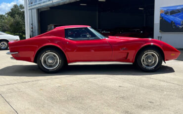 Chevrolet-Corvette-1973-Hatchback-3