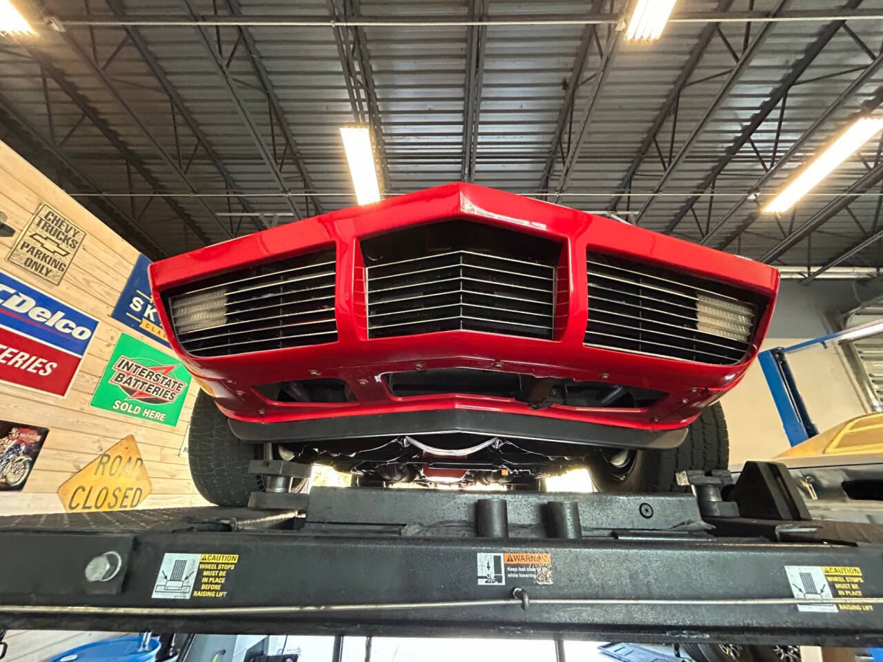 Chevrolet-Corvette-1973-Hatchback-36