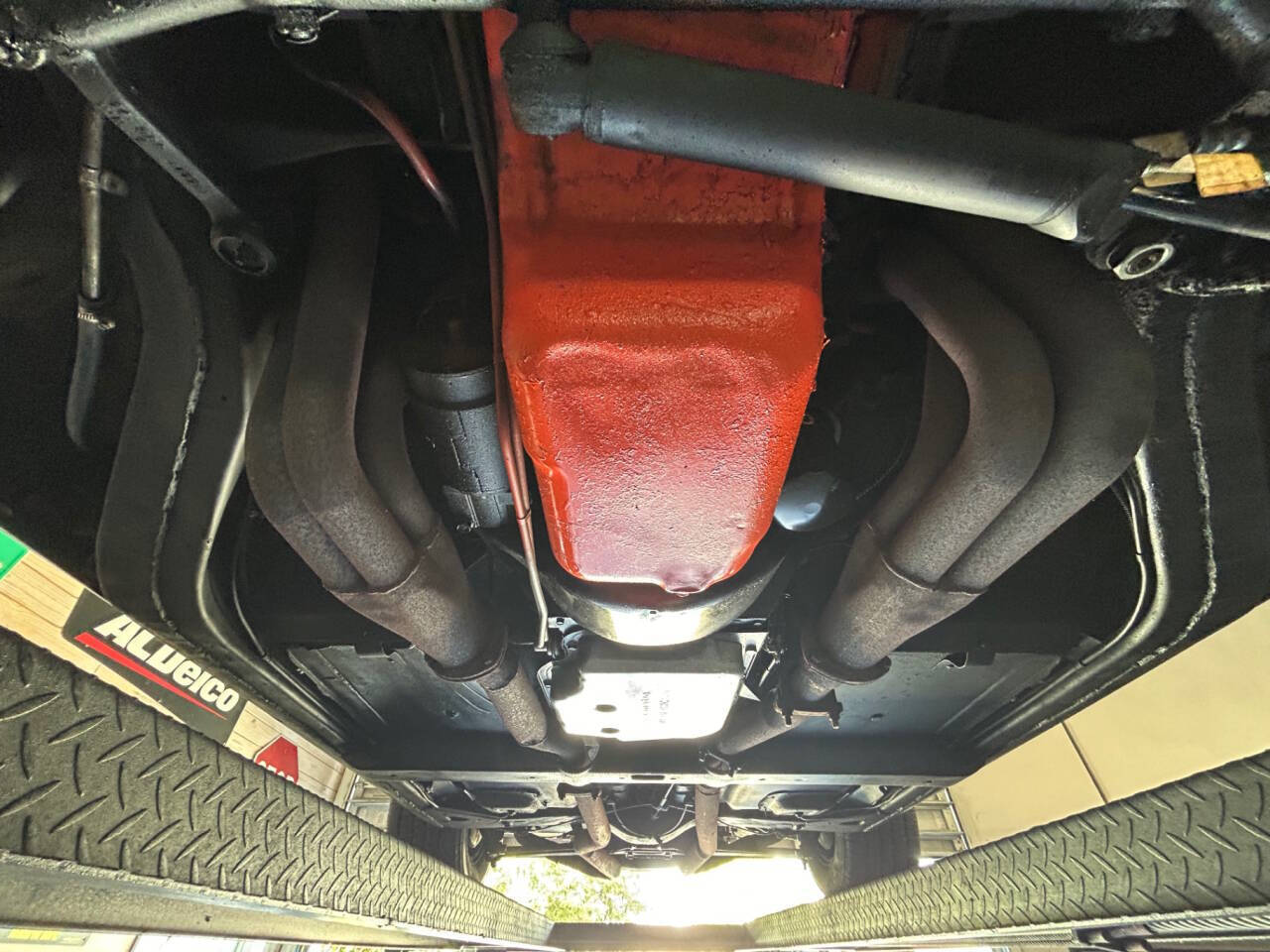 Chevrolet-Corvette-1973-Hatchback-37