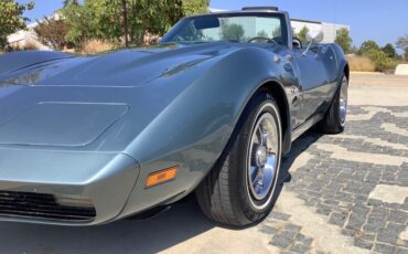 Chevrolet-Corvette-1974-Convertible-11