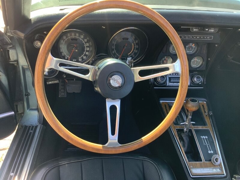 Chevrolet-Corvette-1974-Convertible-18