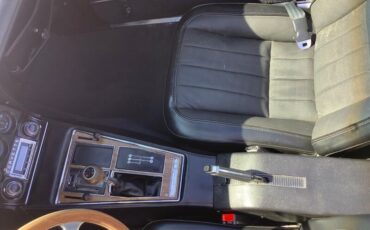 Chevrolet-Corvette-1974-Convertible-23