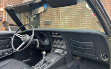 Chevrolet-Corvette-1974-Convertible-32