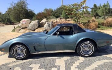 Chevrolet-Corvette-1974-Convertible-7