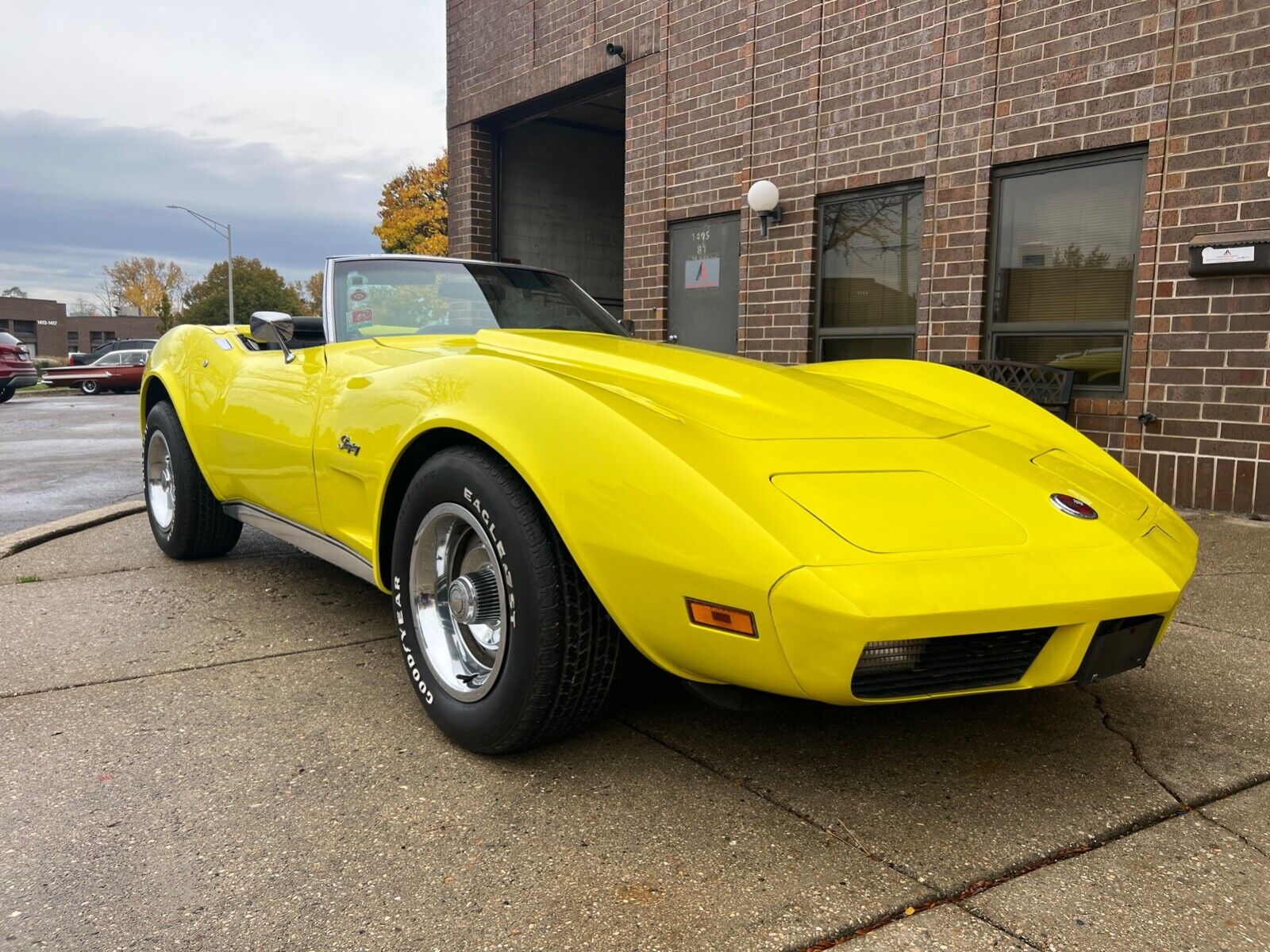 Chevrolet-Corvette-1974-Convertible-7