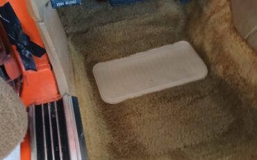 Chevrolet-Corvette-1975-Coupe-7