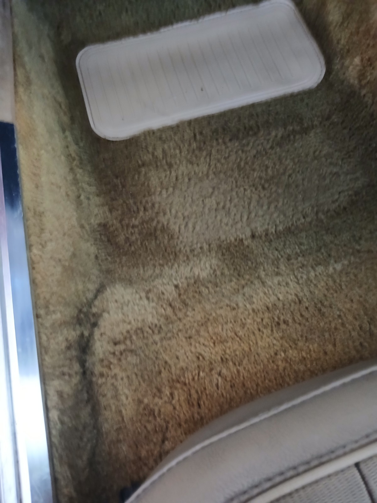 Chevrolet-Corvette-1975-Coupe-8