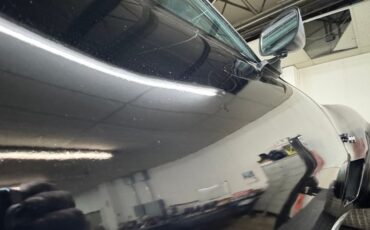 Chevrolet-Corvette-1976-Black-Black-29