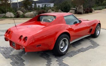 Chevrolet-Corvette-1976-Coupe-10