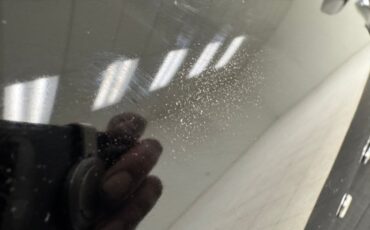 Chevrolet-Corvette-1977-Black-Black-31