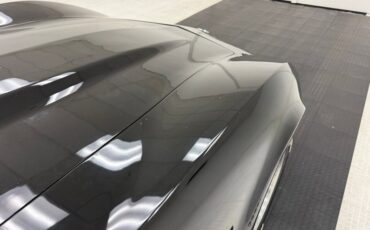 Chevrolet-Corvette-1977-Black-Black-42