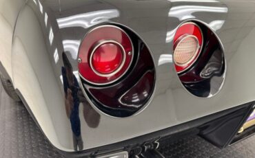 Chevrolet-Corvette-1977-Black-Black-47