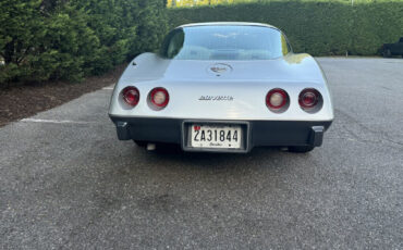 Chevrolet-Corvette-1978-22