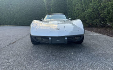 Chevrolet-Corvette-1978-3