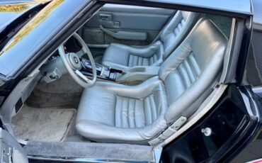 Chevrolet-Corvette-1978-Black-Silver-3