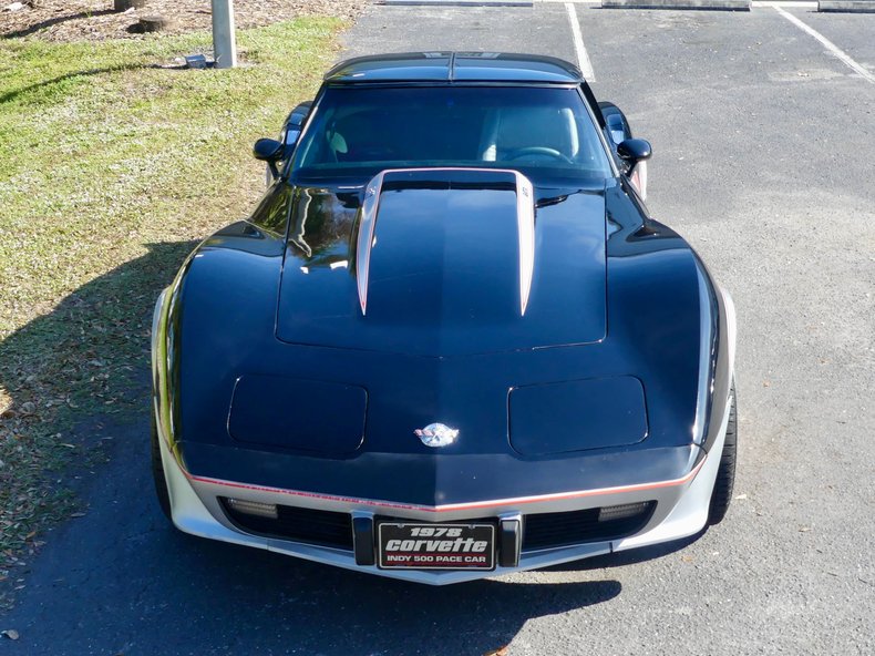 Chevrolet-Corvette-1978-Black-Silver-37