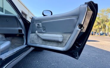 Chevrolet-Corvette-1978-Black-Silver-46