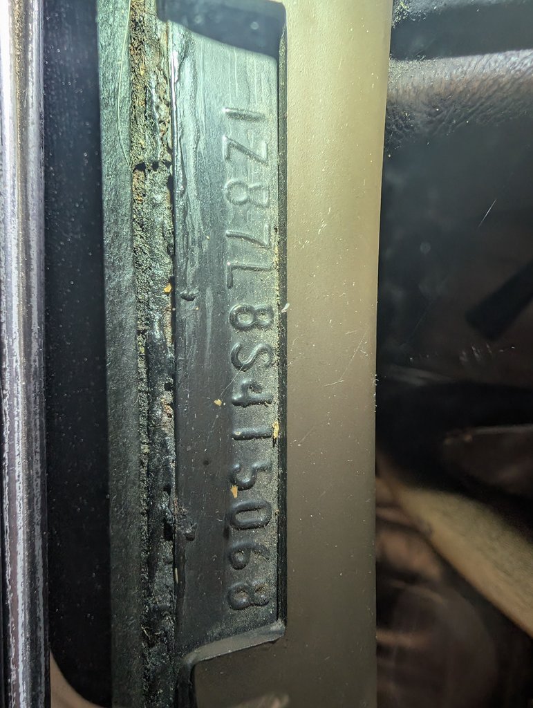 Chevrolet-Corvette-1978-Brown-Brown-9