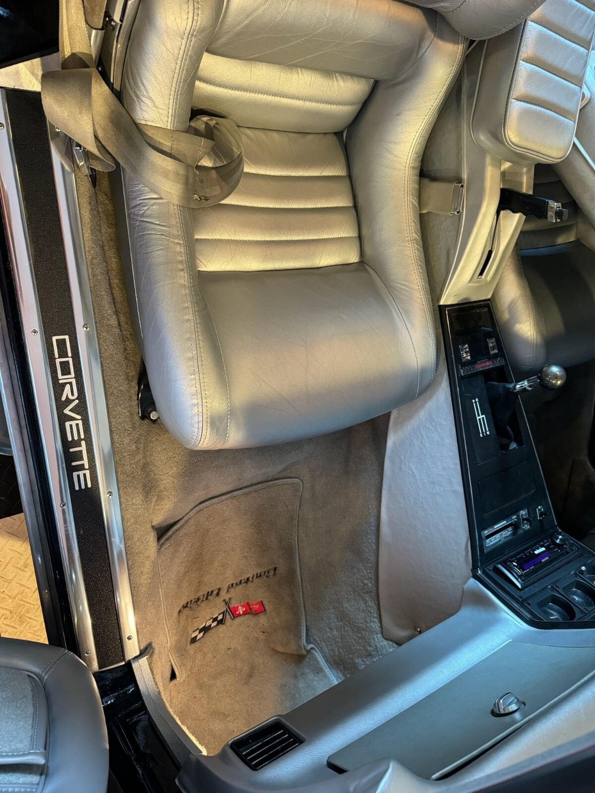 Chevrolet-Corvette-1978-Coupe-13