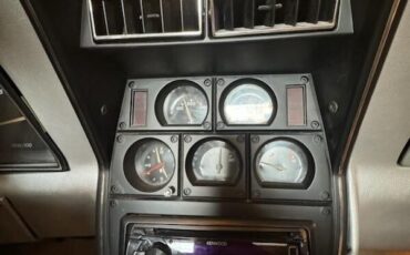 Chevrolet-Corvette-1978-Coupe-16