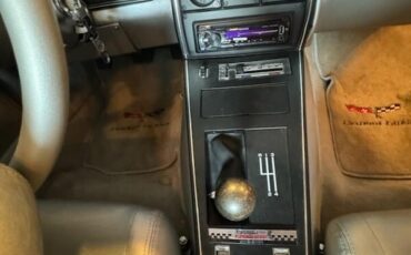 Chevrolet-Corvette-1978-Coupe-17