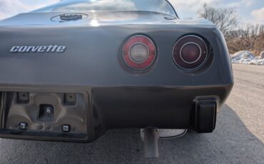 Chevrolet-Corvette-1978-Coupe-23