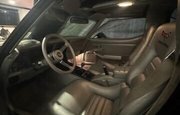 Chevrolet-Corvette-1978-Coupe-4