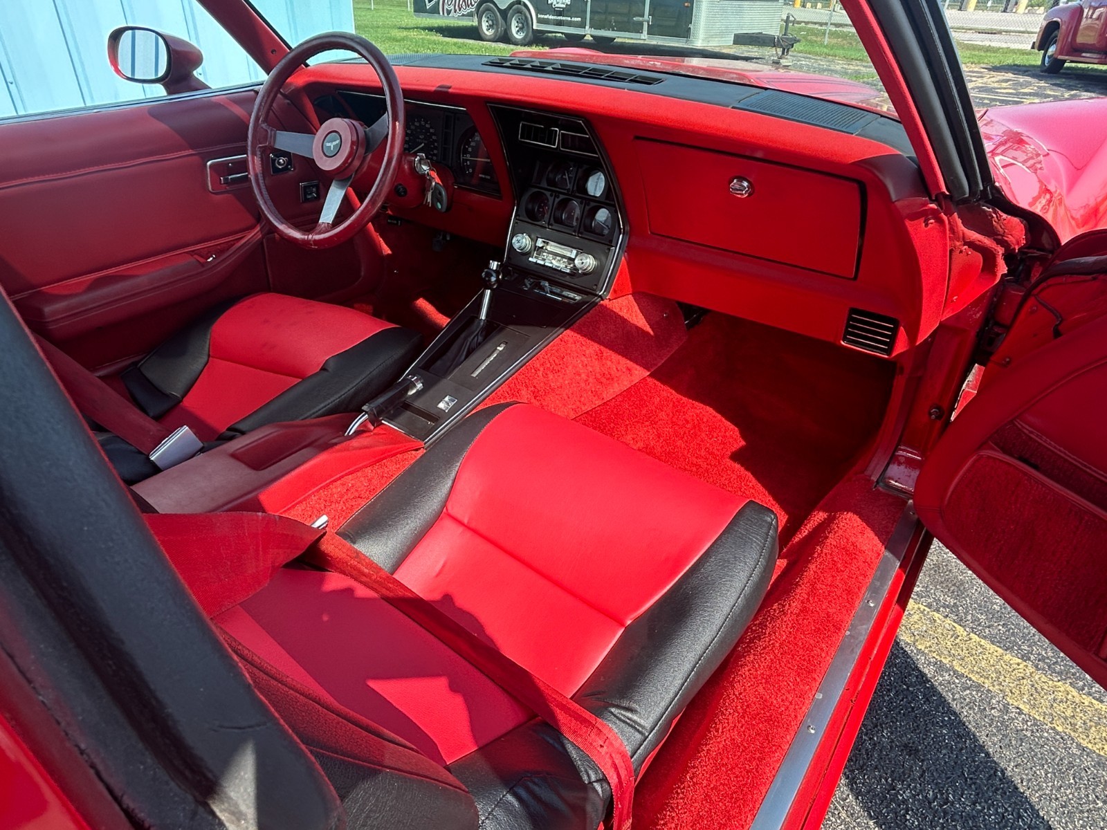 Chevrolet-Corvette-1979-9