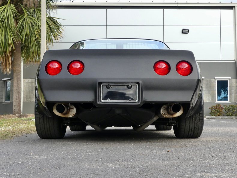 Chevrolet-Corvette-1979-Black-Red-13