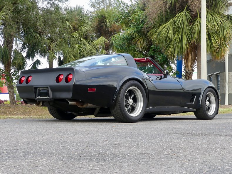 Chevrolet-Corvette-1979-Black-Red-16