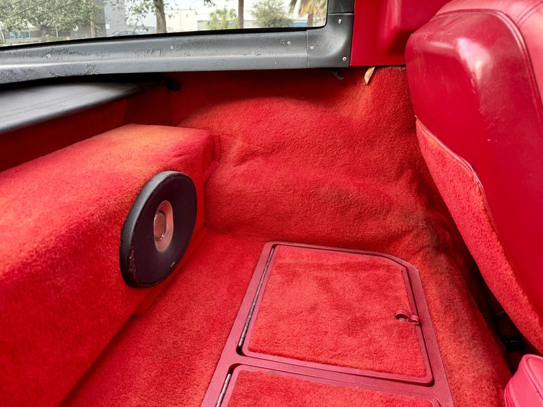 Chevrolet-Corvette-1979-Black-Red-32