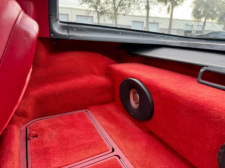 Chevrolet-Corvette-1979-Black-Red-43