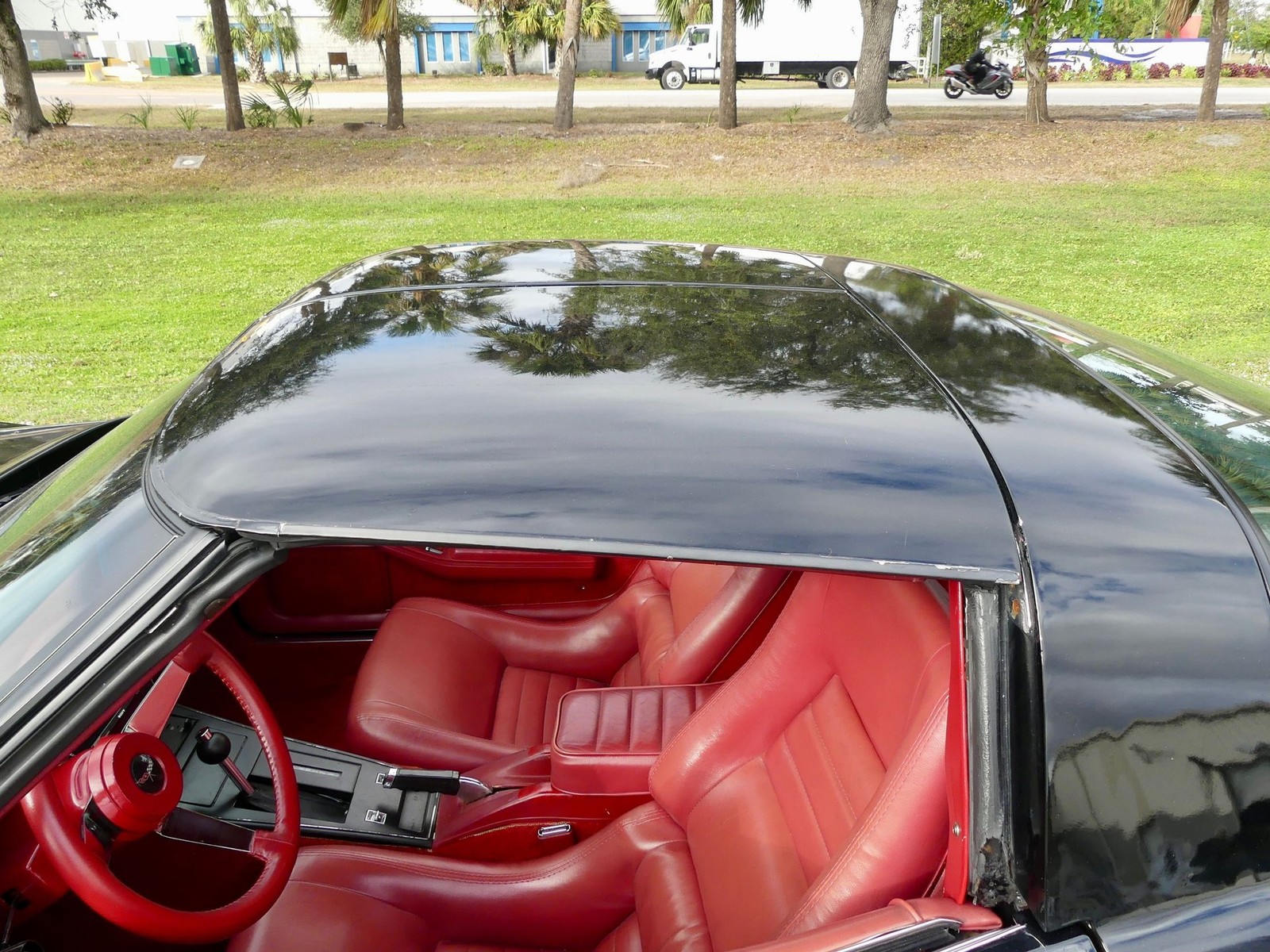 Chevrolet-Corvette-1979-Coupe-4