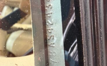 Chevrolet-Corvette-1980-20