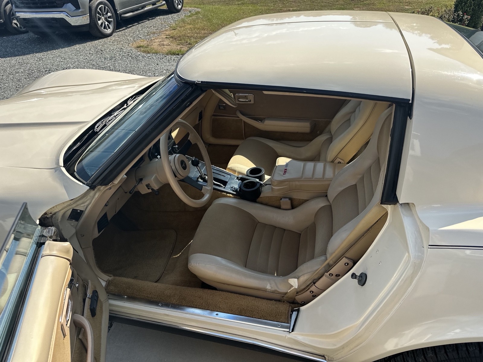 Chevrolet-Corvette-1980-4