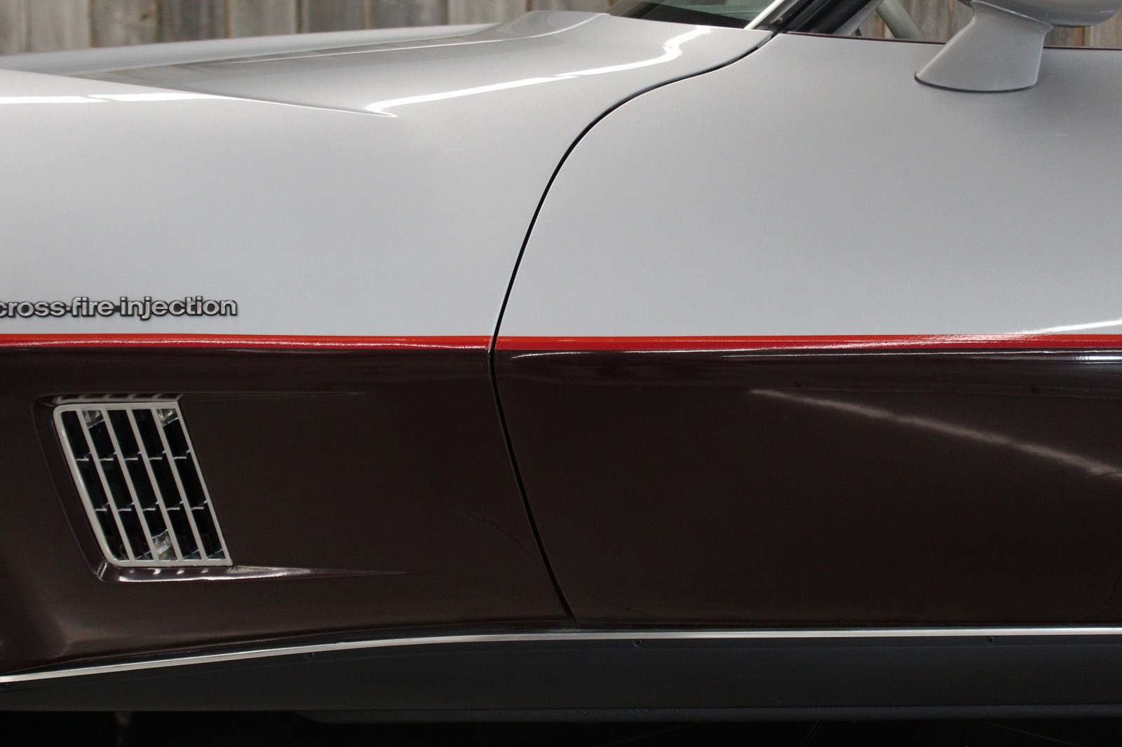 Chevrolet-Corvette-1982-Coupe-12